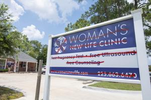 Clinic that steers women away from abortions vandalized, Baton Rouge police say