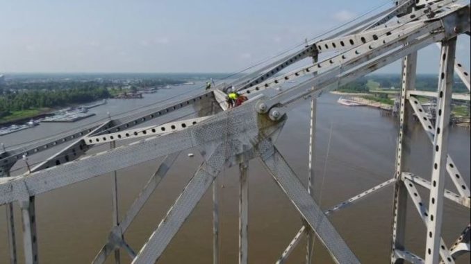 DOTD inspecting Mississippi River bridge; rolling closures to be expected