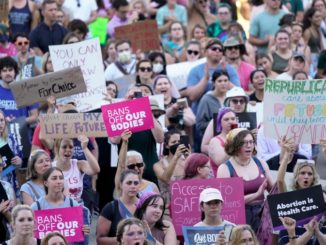 Michigan court: County prosecutors can enforce abortion ban