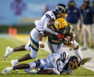 Madison Prep scores late in first half, carries momentum into second half to beat Southern Lab