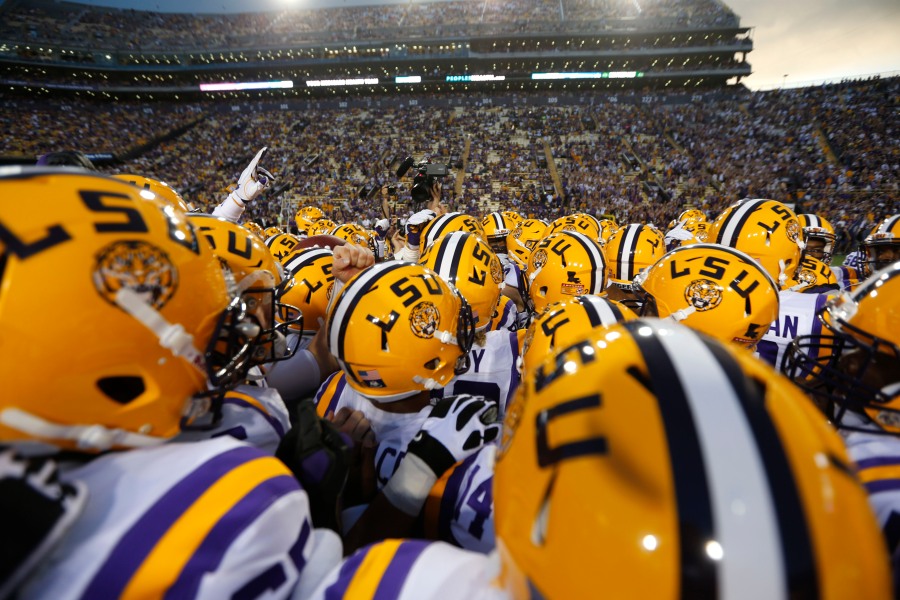 LSU, USC to play in Vegas Kickoff Classic in 2024 Scoop Tour