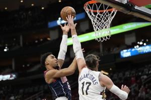Pelicans Insider: New Orleans' collapse in Houston encapsulates how Pelicans have 's*** the bed'