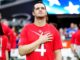 Report: Derek Carr to sign with Saints