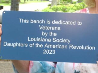 Daughters of the American Revolution chapter turning bottle caps into benches for La. veterans