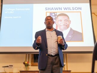 Democratic gubernatorial candidate Shawn Wilson emphasizes bipartisan background in LSU talk