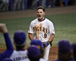 Dylan Crews, Tommy White are LSU's star sluggers — but Gavin Dugas delivers in the clutch