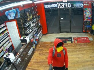 Video shows wanted suspects robbing Ascension Parish smoke shop with guns