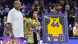 Wayne Sims, former LSU basketball player and father of slain star player, dies unexpectedly