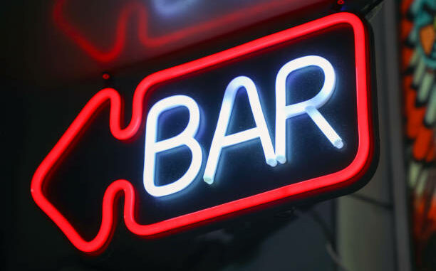 ‘Card ‘Em Act’ aims to raise minimum age to enter bars in Louisiana