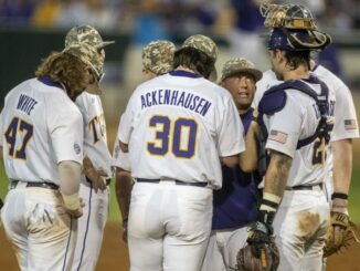 LSU baseball drops game two against Mississippi State after late Bulldog rally