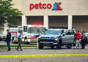 Officer, suspect both in critical condition after shooting at Denham Springs shopping center