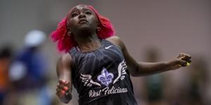 Weather makes life interesting for Class 4A track and field athletes at state meet
