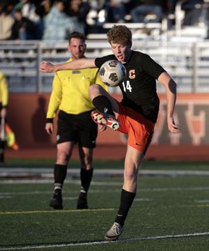 Boys soccer: Catholic better second time around against Baton Rouge High