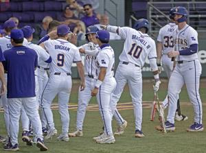 LSU baseball vs. Stony Brook: First pitch time, streaming info for Friday's matchup