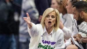 LSU's Kim Mulkey shares her thoughts on the Caitlin Clark, Pete Maravich comparisons
