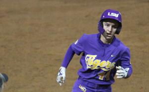 Transfer Kelley Lynch makes first big impact to help LSU softball remain undefeated