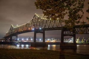 Why doesn't Louisiana have more Mississippi River bridges? Curious Louisiana investigates.